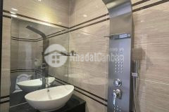 Bán nhà hoàng hoa thám hxh mới đẹp lô góc sổ đẹp nở hậu tài lộc.