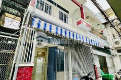 Bán nhà 2 lầu ngay sát đường nguyễn thần hiến p.18 q4 đúng 4 căn chỉ 4 tỷ 980tr