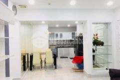 Bán căn hộ 2 phòng ngủ view đẹp, thoáng mát liền kề phú mỹ hưng, tiện bề đi tứ tung chỉ với 2 tỷ 7