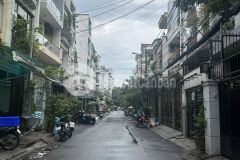 Bán nhà tổ c4 tây thạnh 110m2 không bị lỗi ngang 5m tiện xây chdv giá 4.xtỷ 0899306823
