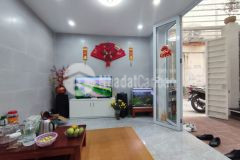 Bán nhà 54m thụy khuê, tặng nhà 3 tầng mới vừa ở vừa cho thuê. giá 4,4 tỷ tl mạnh