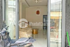 Cho thuê nhà 2 lầu mặt tiền hẻm xe hơi lê văn lương, quận 7