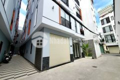 Bán nhà ngõ 424 ngọc thụy, long biên, 31m2, 5 tầng, phân lô, ô tô, full nội thất