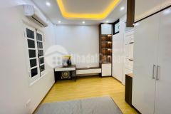 Bán nhà riêng trần duy hưng cầu giấy 50 m2 giá 6tỷ 5, mua bán nhà riêng trần duy hưng cầu giấy giá r