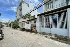 Bán nhà nát tiện xây mới kinh dương vương p.12 quận 6. dt 128m2