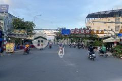 Nhà đẹp hẻm xe tải vườn lài q.12 sát gò vấp 55m2 ngang 4.2m nhà mới ở ngay chỉ 4.38 tỷ.