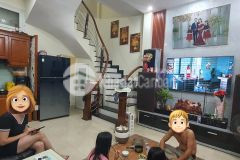 Nhà mới đẹp ôtô sát nhà gần chợ đại từ hồ linh đàm 38m2 5 tầng 3.98 tỷ