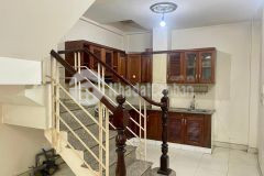 Bán nhà sát mt nguyễn đình chiểu, p4, q3, 5 tầng, sổ vuông, hẻm thông, 32m2, 6.9 tỷ.