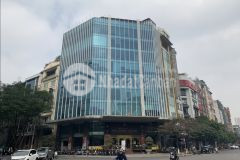 Cho thuê tòa nhà văn phong 11 tầng mặt phố trần thái tông dt 315m2 mt 40m. giá 700trth