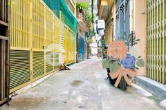 Bán 68m tặng nhà yên lạc phân lô ô tô hai bà trưng