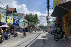 Bán gấp nhà 3 tầng btct 6x11 đường 8m ngay chợ đầu mối thủ đức chỉ 5 tỷ.