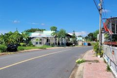 Bán 438m2 đất mặt tiền nhựa nguyễn trãi gần tt thị trấn tân hòa, gò công đông, tiền giang