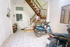 Nhà hẻm ba gác, 82m2, 2 lầu, bình thạnh, giá 6.5 tỷ.