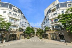 Thanh khoản gấp liền kề văn phú hà đông, 4 tầng full nội thất, view công viên, mặt đường 16m