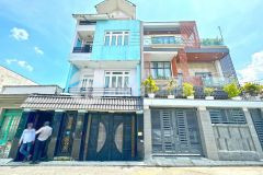 Giá siêu hot nhà 3 lầu đường nhựa 8m nguyễn bình, nhà bè