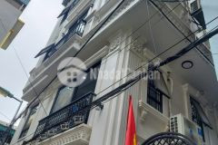 Bán nhà ngõ 42 sài đồng, long biên, 32m2, 6 tầng, phân lô, ô tô, gần hồ