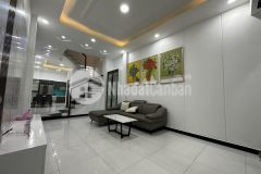 Nhà mt thụt trần khắc chân, xe hơi vô nhà, 4 tầng full nt xịn sò, 3.8m 14.5m, 11.9 tỷ