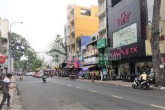 Mặt tiền ngay trường chinh, tân bình, 130m2, giá chỉ 14.5 tỷ thương lượng