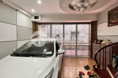 Bán nhà đẹp phân lô ô tô dương quảng hàm cầu giấy 66m2 x 5t, mt 5.9m, giá 10.9 tỷ phân lô