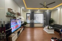 Mặt ngõ thông phân lô ôtô vào nhà lô góc ở ngay 50m 5xtỷ nguyễn văn cừ long biên