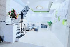 Hẻm xe hơi 5m thông 2 tầng nhà mới đẹp 32m2 sổ vuông vức giá chỉ 3 tỷ