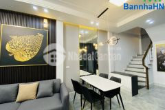 Bán gấp mặt phố ô chợ dừa giá 12.8 tỷ, 35mx4 tầng, kinh doanh tốt