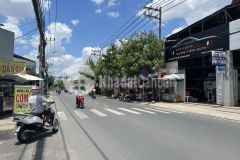 Nhà kiên cố gần đầm sen thoại ngọc hầu, tân phú, tp hcm.