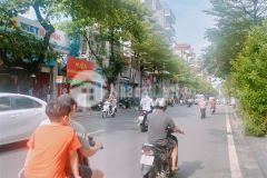 Bán nhà mặt phố khâm thiên, đống đa, lô góc, vỉa hè, dt 80m2, giá 21,45 tỷ