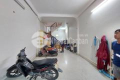Bán nhà 51m2 trần khát chân, 5 tỷ