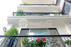 Khu vip nơ trang long hxh cách mặt tiền 300 mét giá 4.8tỷ.