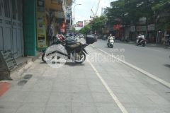 Mặt phố, vỉa hè, đường 2 chiều phố khâm thiên, đống đa. 0911554873.