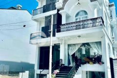 Nhanh tay sở hữu nhà mới đẹp view thoáng ngay trung tâm thành phố