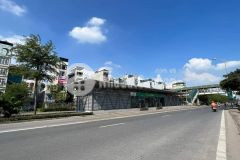 Mặt đường lê trọng tấn. vị trí đắc địa. 2 vỉa hè. đối diện park city.