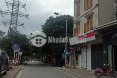 Bán đất tặng nhà giáp bát hoàng mai nhà là nơi để ở ngõ rộng vị trí đẹp 54m 3 tầng