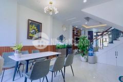 Bán nhà mới thiết kế đẹp phường 5