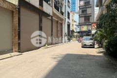 Bán nhà ngõ 603 lạc long quân, tây hồ. phân lô, hiếm, ô tô 7 chỗ tránh 3 gác. 40m26.4 tỷ