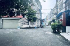 Hẻm xe tải thông kinh doanh đúc btct 3pn có pn dưới trệt full nội thất sịn sò vào ở ngay.