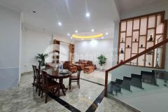 Bán nhà phố đức giang, mới koong, full nội thất, 60m2x4t nhỉnh 4 tỷ