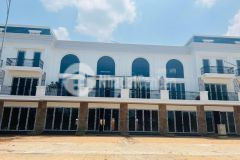 Gấp gấp shophouse mặt tiền hà huy tập 5,5 tỷ rẻ hơn thị trường 2,1 tỷ