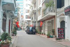 Nhà đẹp phân lô phố nguyễn văn cừ, khu dân trí cao, tiện ích bạt ngàn, ngõ oto thông các phố hoàng m