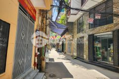 Hót hòn họt, cần tiền bán gấp căn 55m2 x 4 tầng, hai bà trưng