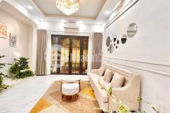 Cần sang nhượng lại nhà ngõ xã đàn, 64m, 5 tầng, chủ buông sổ đỏ 7 tỷ 7