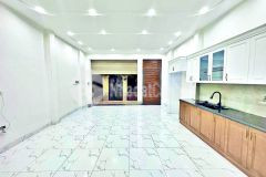 Bán nhà ngõ 376 đường bưởi. 50m26t phân lô, thang máy, 50m ô tô tránh. 8.5 tỷ