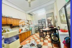 Bán nhà trương định ô tô đỗ cửa, đẹp ở ngay, 60m2, 4 tầng, chỉ 10.68 tỷ.