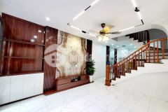 Bán nhà vương thừa vũ ô tô, kinh doanh, diện tích 60m2 x 5tầng, mặt tiền 5m, giá 7.x tỷ