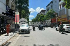 Bán nhà mặt phố hồng mai gần bạch mai vỉa hè rộng kinh doanh đỉnh nở hậu, 76m2 x 4t, 18.75 tỷ