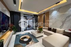 Bán nhà trần quang diệu cực phẩm đống đa oto thang máy 68.5x7t 13.4 tỷ