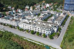 Bán nhà 3 tầng khu 10 bãi cháy giá chỉ 4 tỷ kđt kings town hạ long