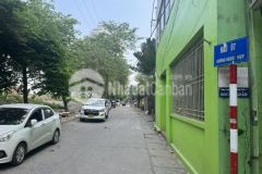 Bán nhà 3 tầng ngọc thụy,long biên 49m2,mt4m,oto,kinh doanh hơn 5tỷ