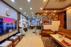 Tôi bán nhà mặt phố xuân diệu, quảng an view hồ tây 72m2 chỉ 38.9 tỷ. lh 0989.62.6116